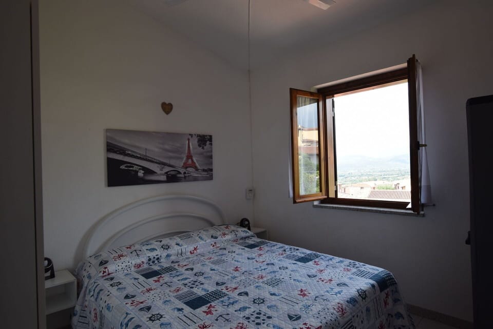 Autumn, Bedroom, Spring, Summer