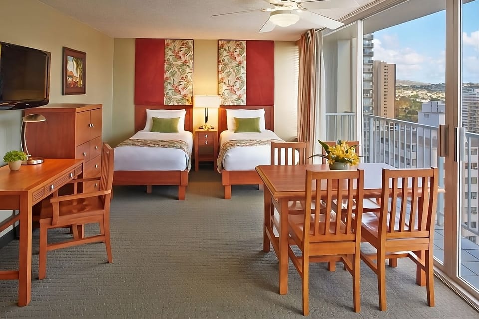 Studio with 2 Twin beds. Exact unit will be assigned upon arrival. Views, colors and decor may vary.