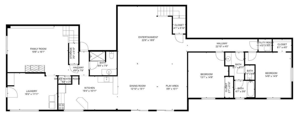 Layout of the lower level, including bedrooms and lounge—good for group stays.