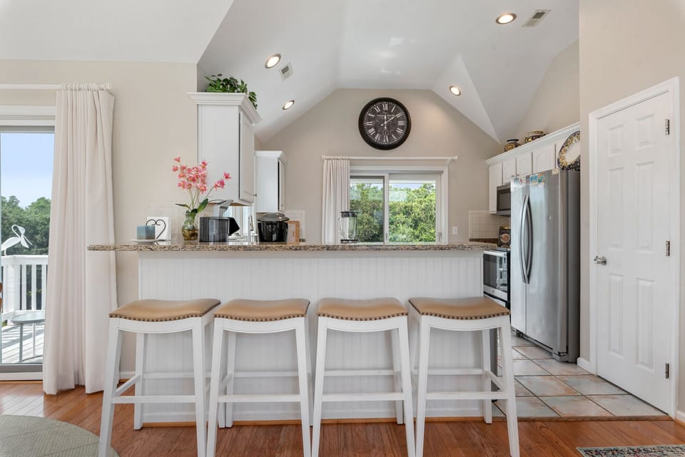 CC261: Heron Haven | Top Level Kitchen