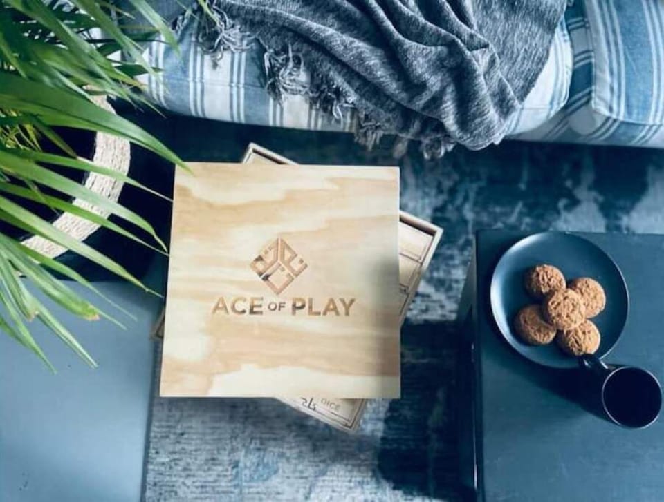 Loads of wooden games for the whole family.