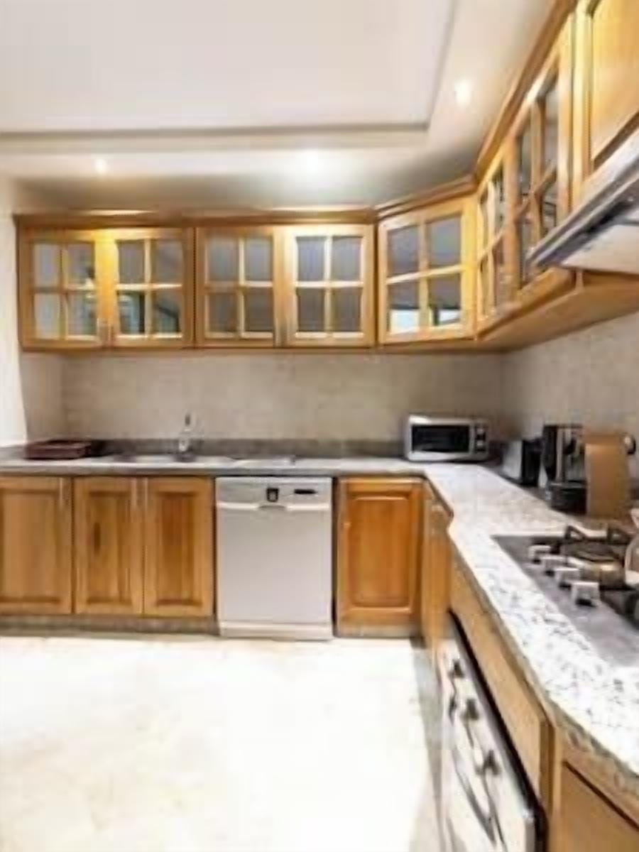 Kitchen (3)
