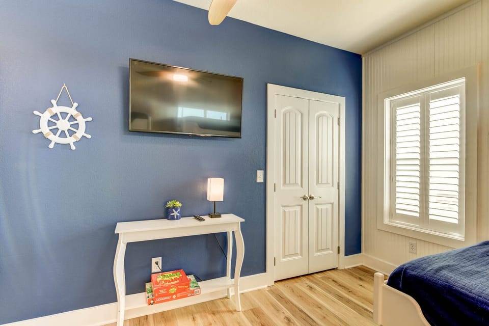Blue Bunk Room Smart TV