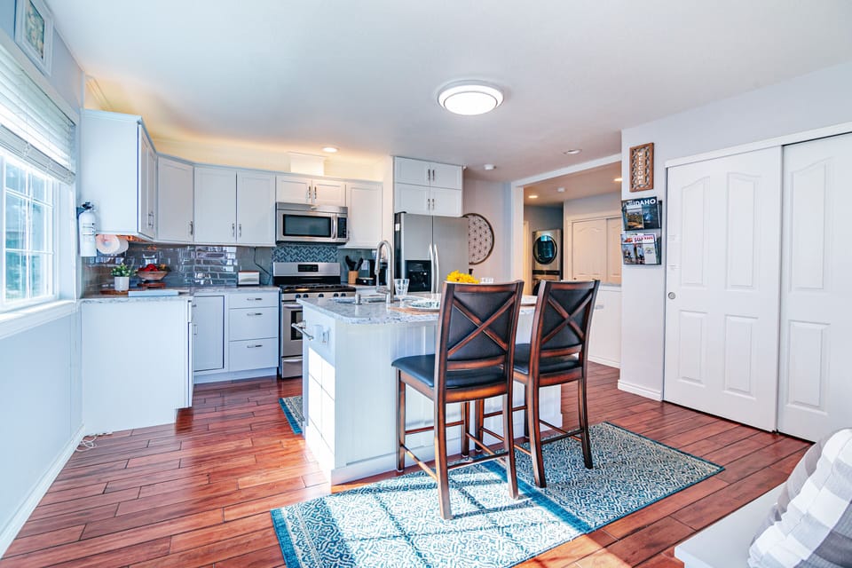 Fully-furnished Kitchen with everything you need for preparing meals and snacks