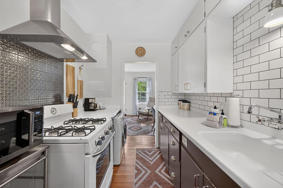 Fully furnished kitchen for all your cooking needs