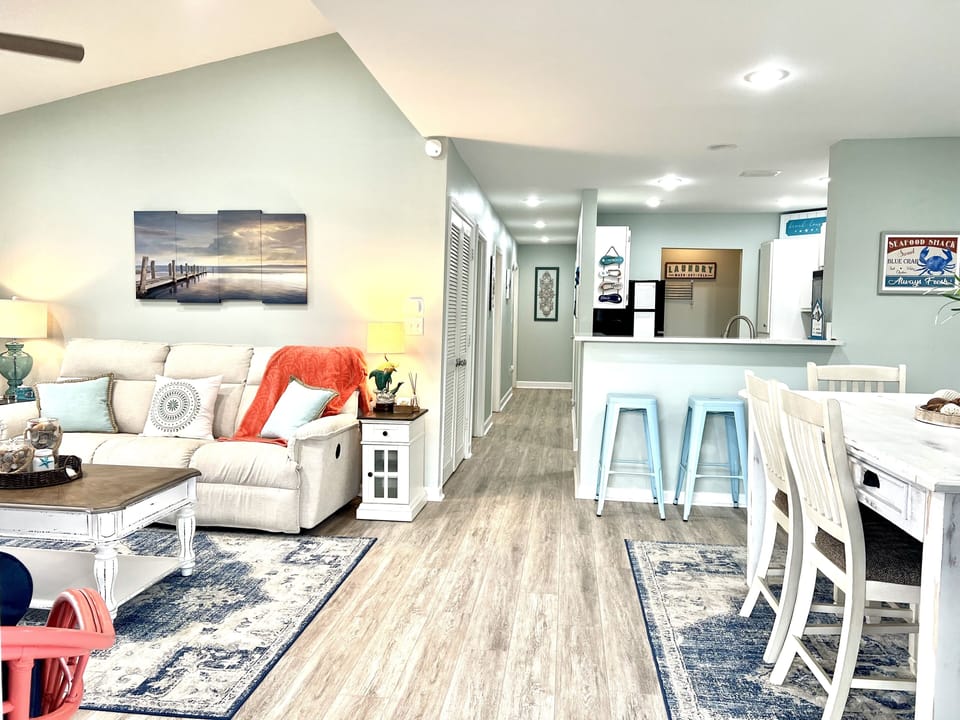 Fun, Beachy Vibes