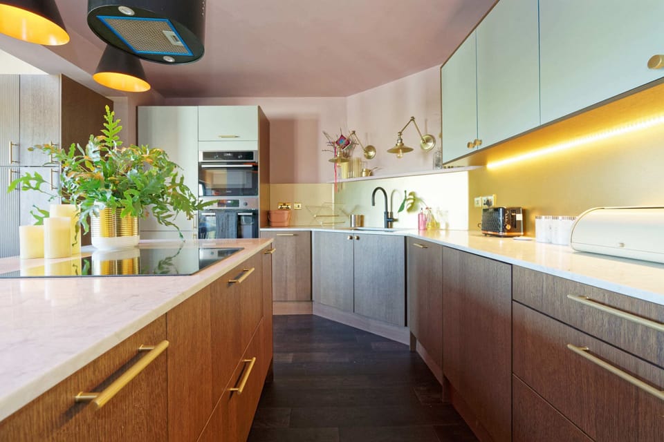 Lots of space and all you'd need to prepare meals at home any time!