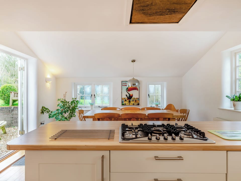 Kitchen | Jasmine Cottage, Osmington