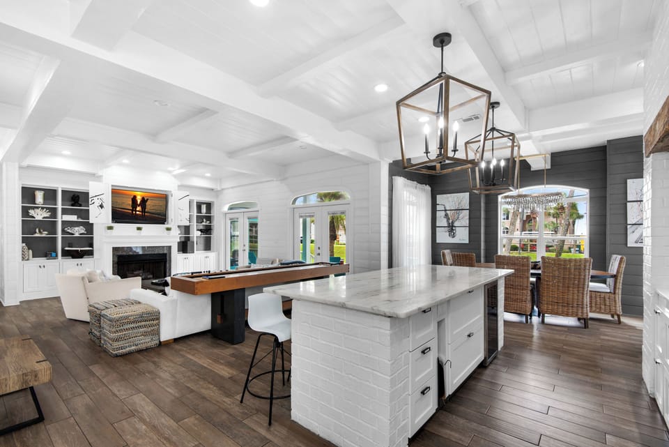 Kitchen to living room