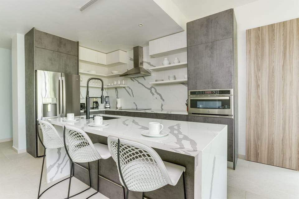 Kitchen and Seating