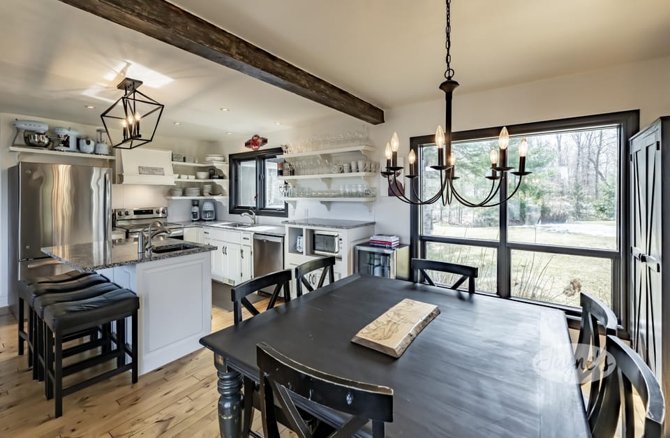Kitchen Breakfast Nook