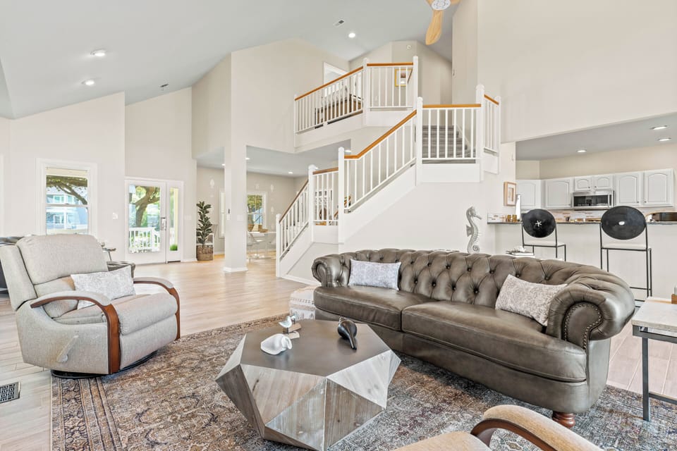 Living Area - Entry Level