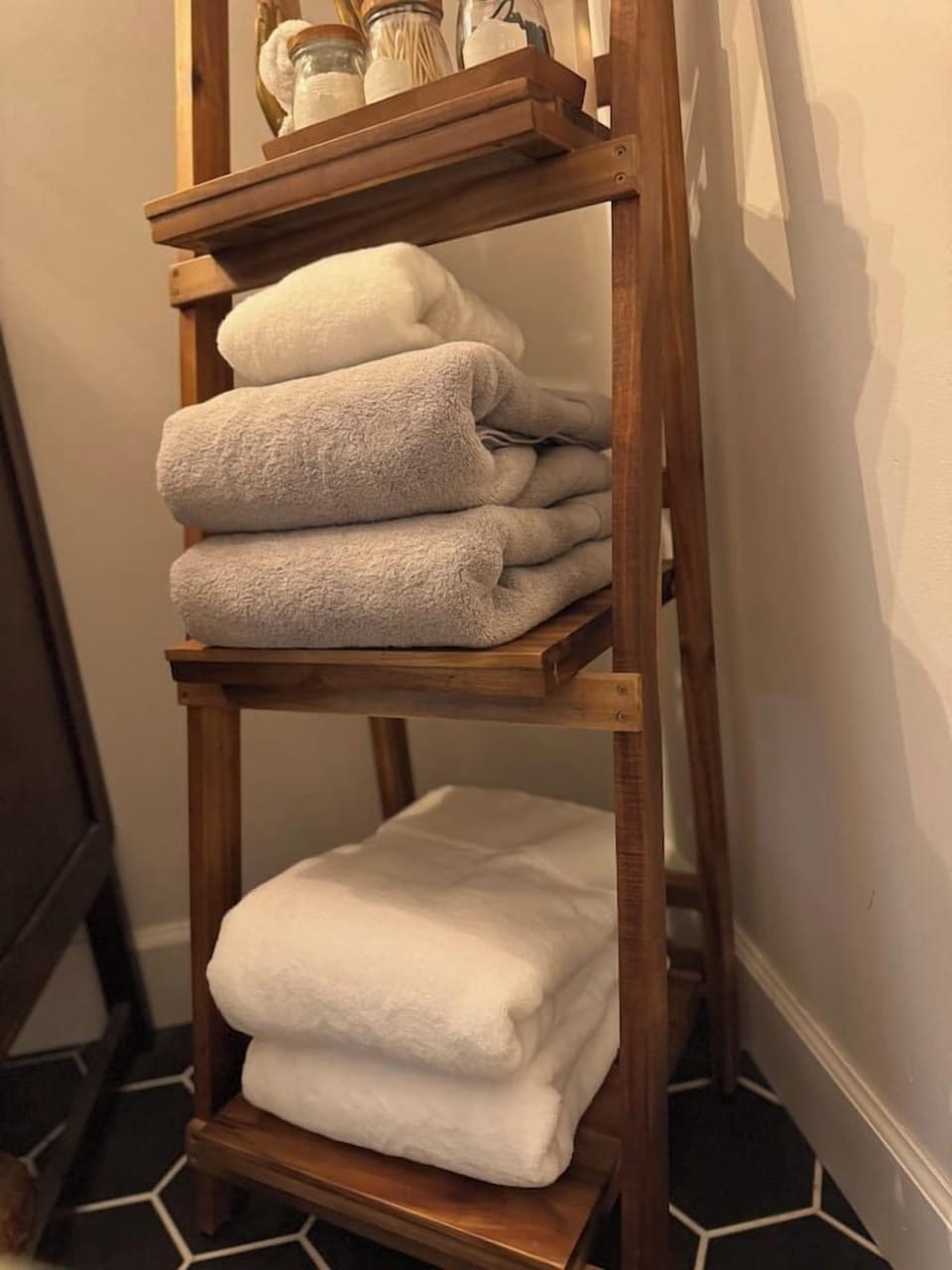 Wrap yourself with Plush and luxurious high end towels