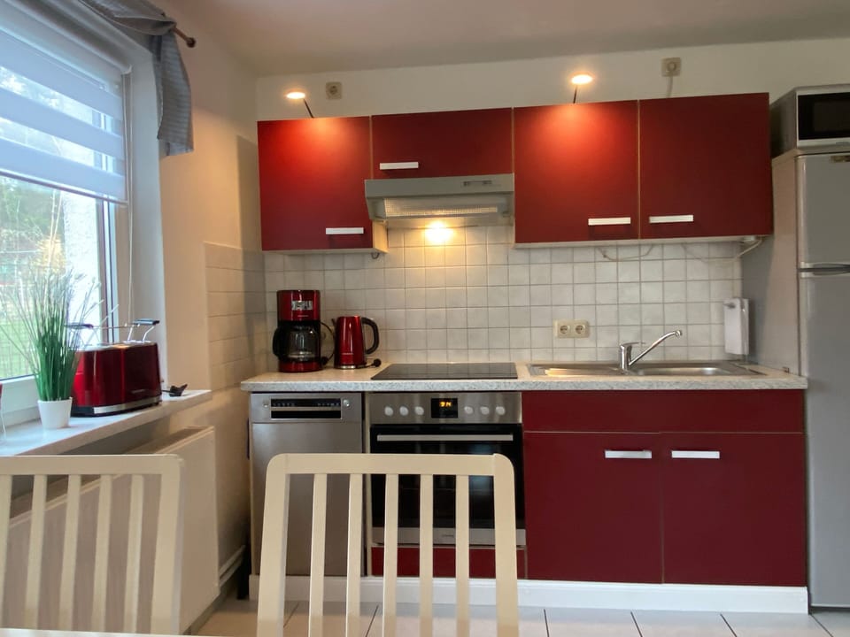 Xl-bungalow Links & Rechts - Bungalow am Hellbach im Ostseeland - XL Apartment in Mecklenburg-Vorpommern, Germany