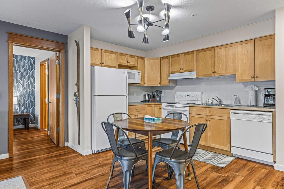 Full Kitchen layout