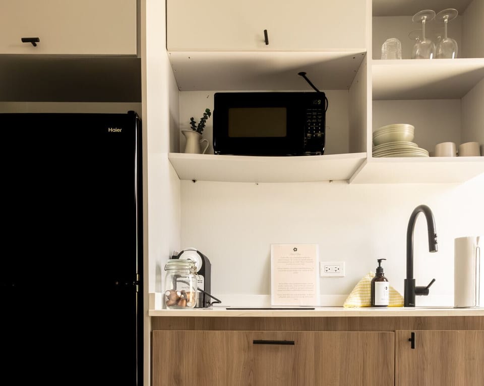 Kitchen equipped for 4 guests
