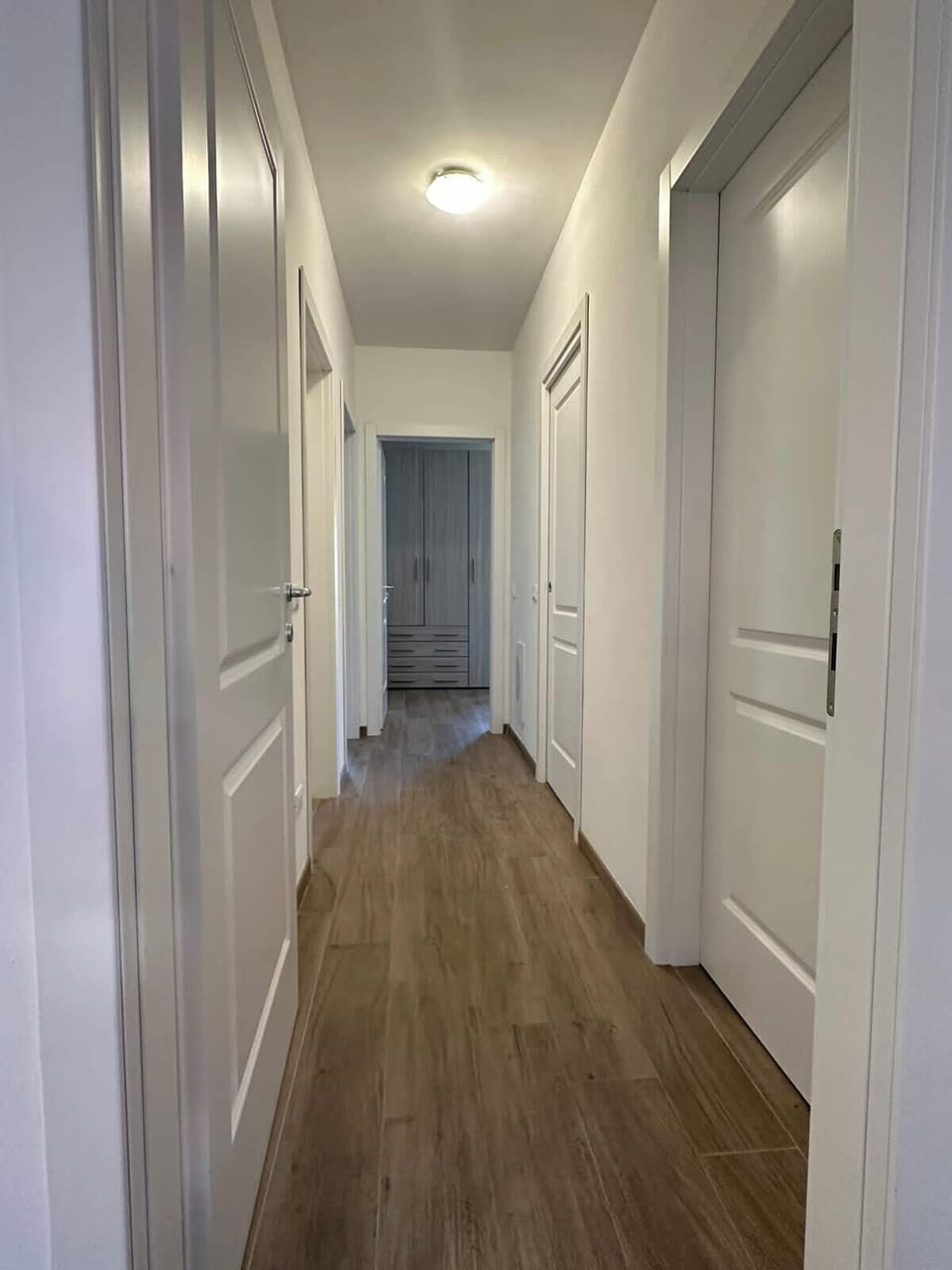 Corridor Private
