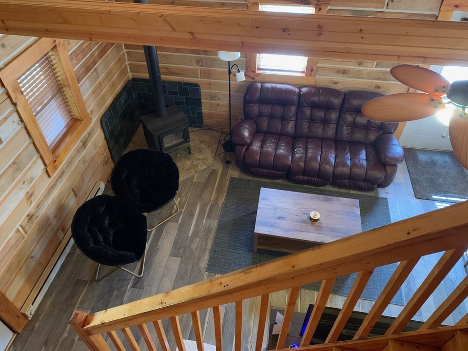 Reclining sofa