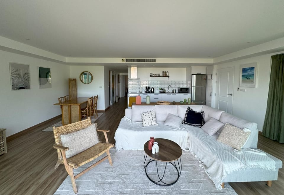Boho chic sea view apartment in Kata (11679)