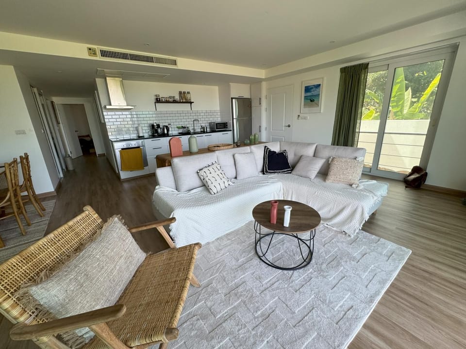 Boho chic sea view apartment in Kata (11682)