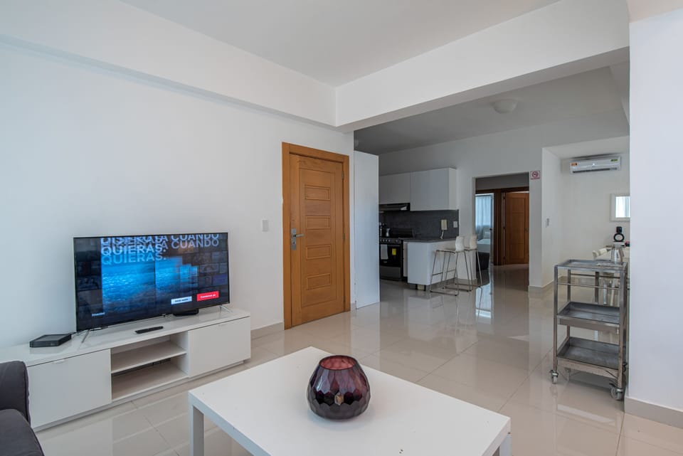 2BR condos on the 7th and 6th Floors
