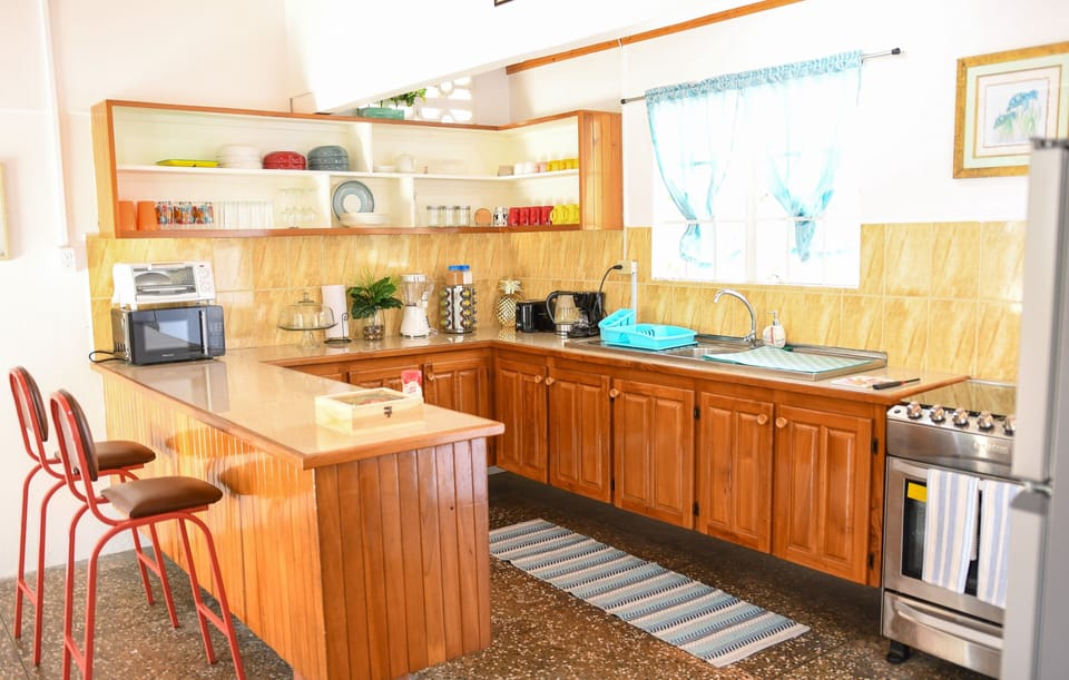 Fully equipped kitchen. Recipe Book. Large Counter Spaces.