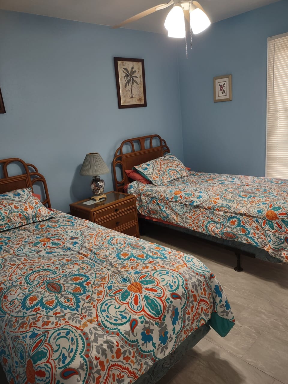 Second bedroom has two twin beds, TV and DVD player.