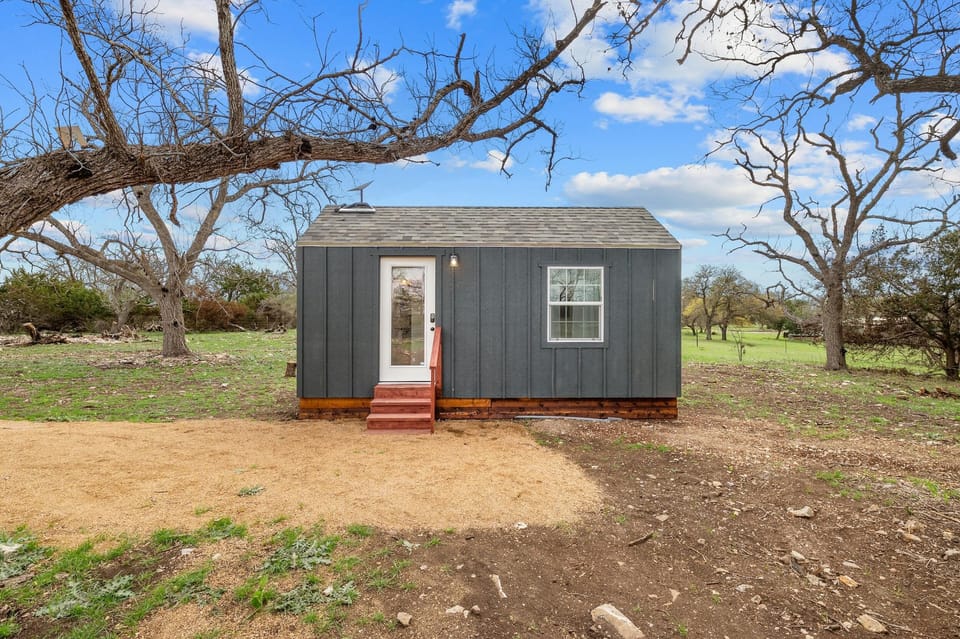 Parking and side entry to the tiny home