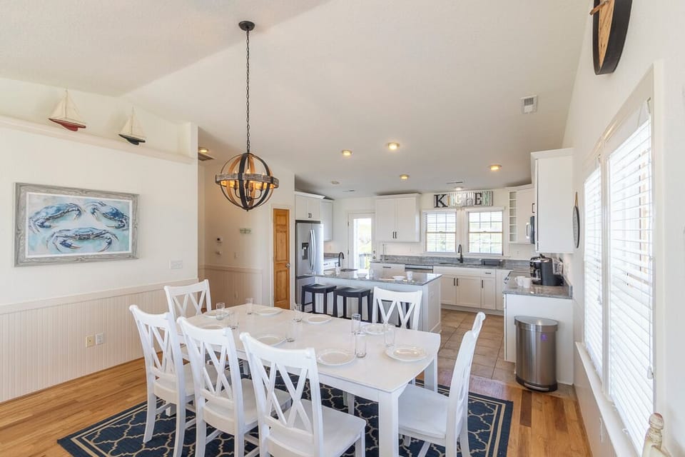 Top Level DIning Area