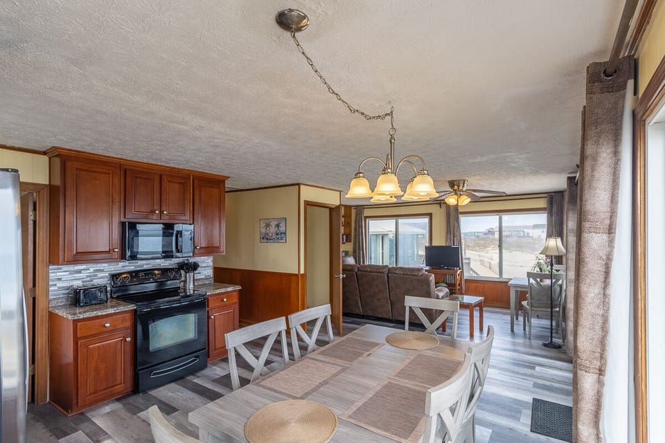 Mid Level Kitchen and Dining Area