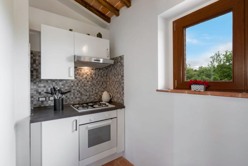 Autumn, Kitchen, Spring, Summer