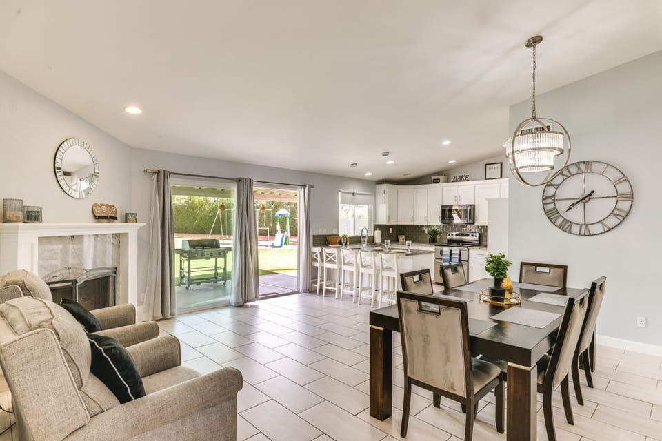 Dining Room | Fully Equipped Kitchen