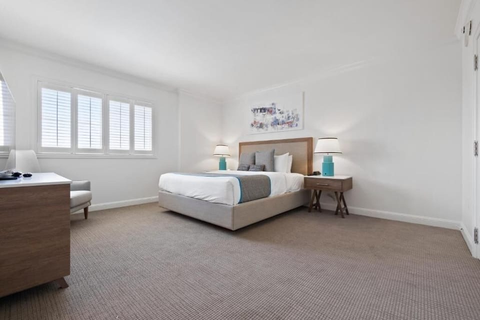 Bedroom. Interior and views may vary based on location and availability.