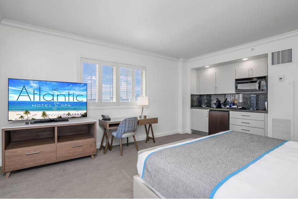 Bedroom. Interior and views may vary based on location and availability.
