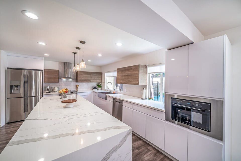Fully stocked kitchen w everything you need for a great meal!
