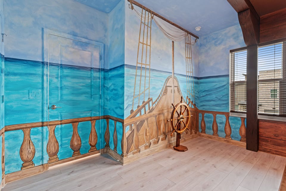 Bedroom #4: Bunkbeds (twin-size)