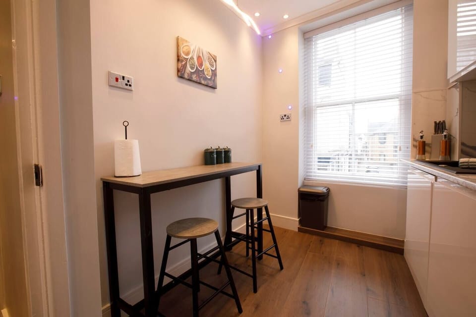 Kitchen Table