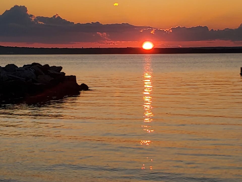 Sunset (Head's) beach which is ~0.5 miles from the house