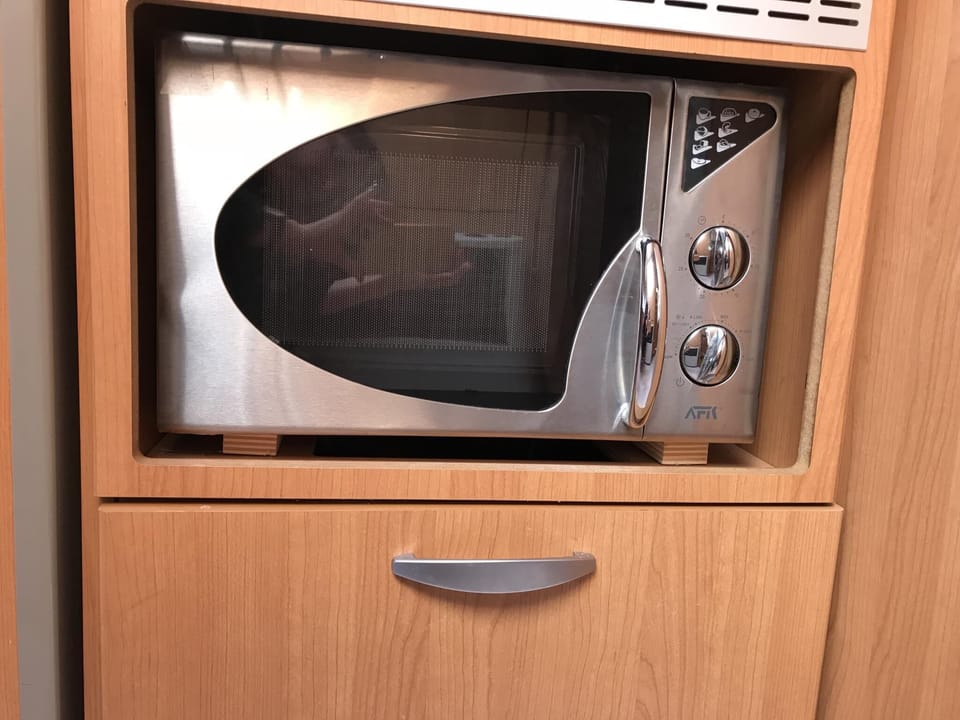 Microwave