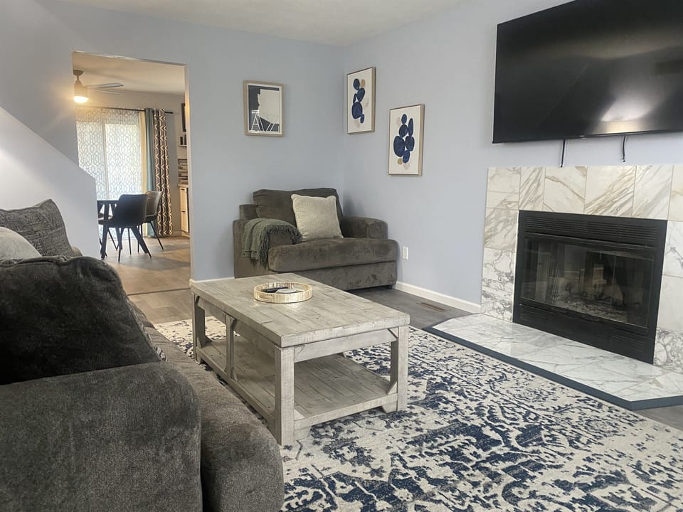 Living Room w/ Cozy Fireplace