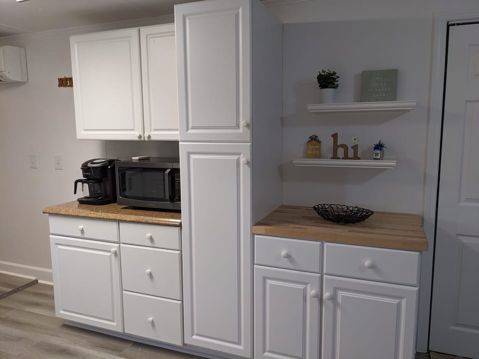 KITCHEN - LOTS OF CABINET SPACE