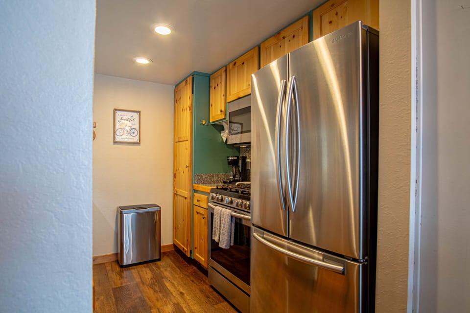 All New Appliances Gas Range and Microwave