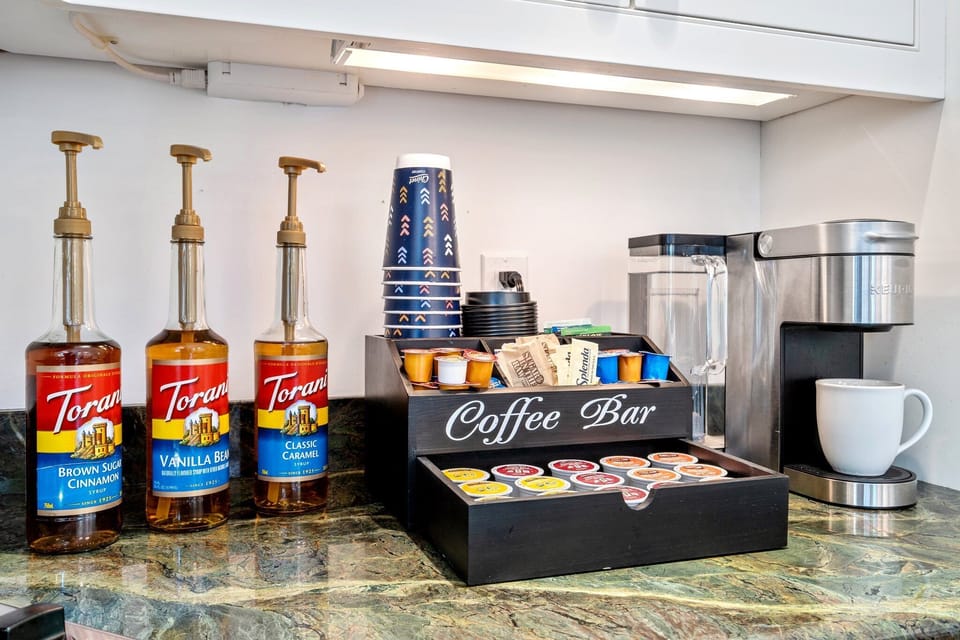 Coffee bar has various teas, caffeinated and non-caffeinated available.
