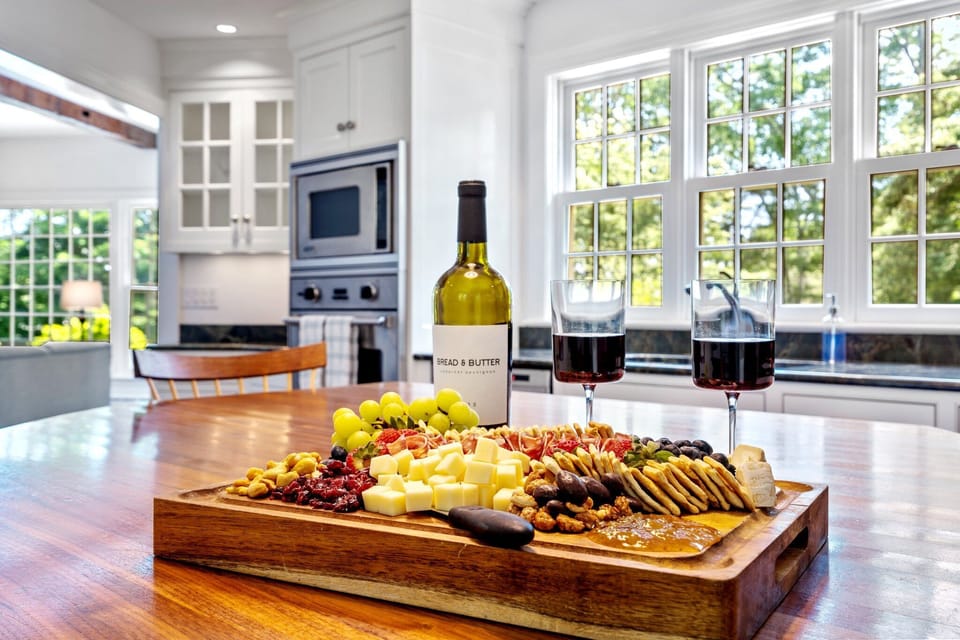 A cozy place to enjoy some snacks and a glass of wine!