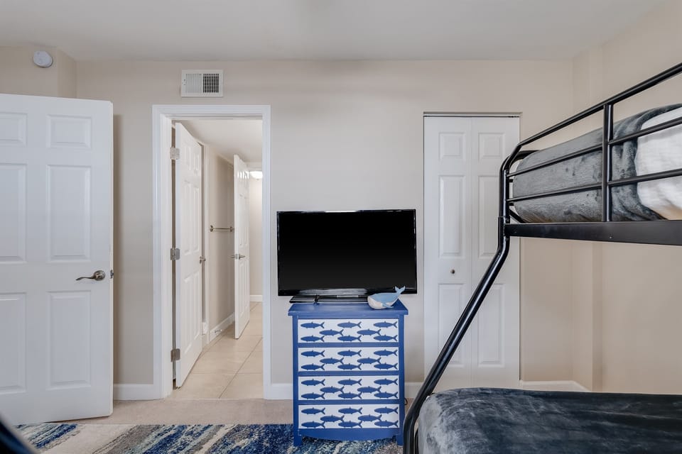 Bunk Room