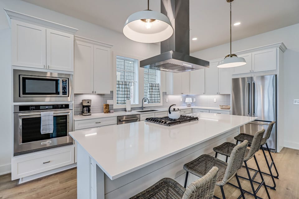 1st Floor, Kitchen