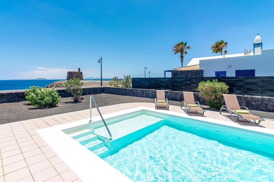Villa Seasol 2 image