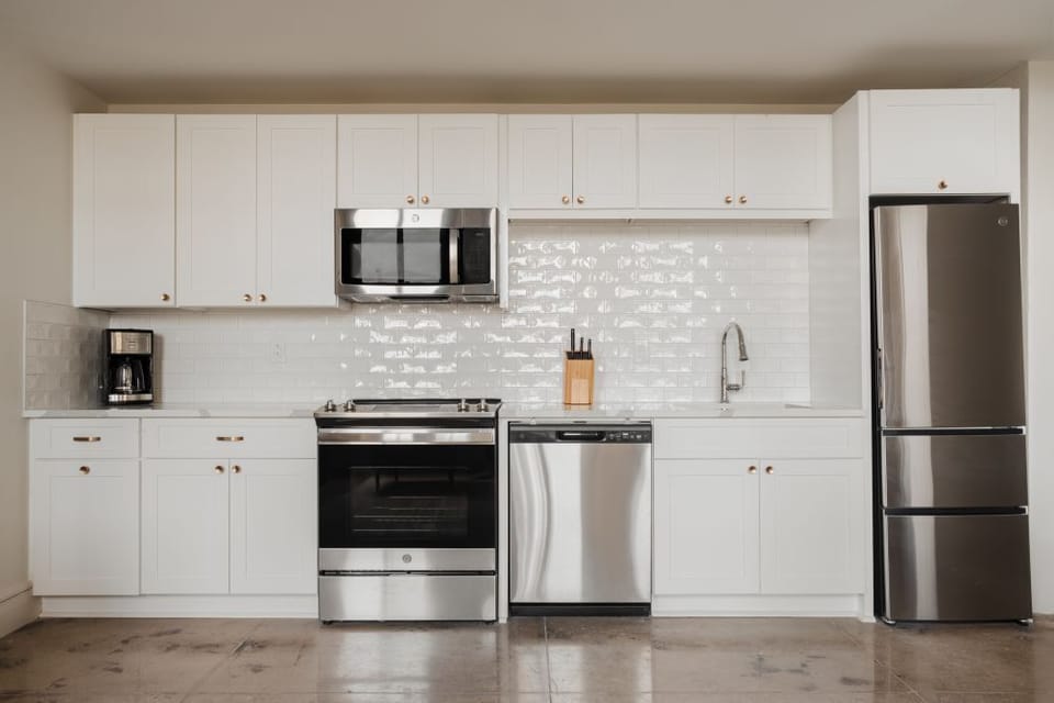 Fuel your San Antonio adventures from this ready kitchen.