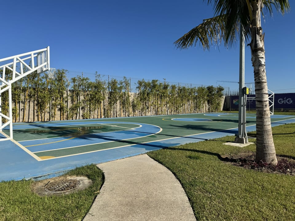 Sport court