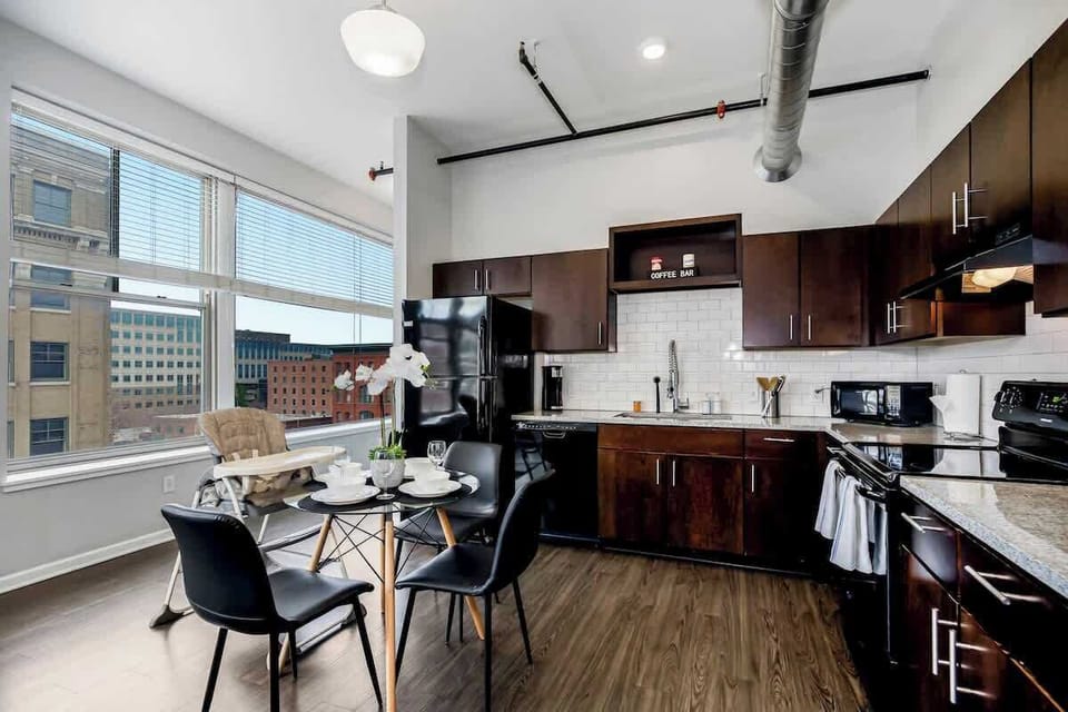 Kitchen and dining area